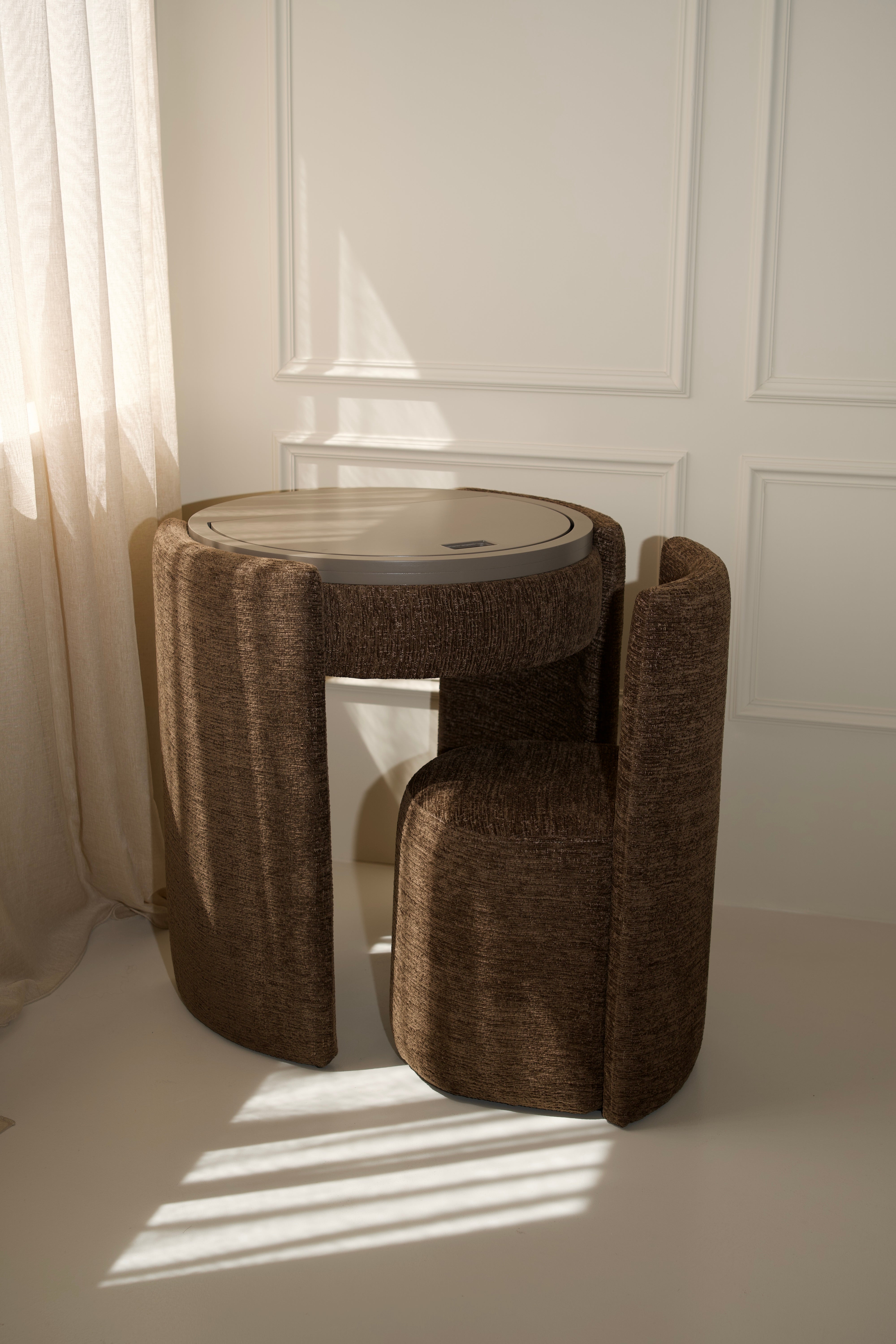 YOME Vanity Table Deep Mocha – Luxuriöser runder Makeup Table