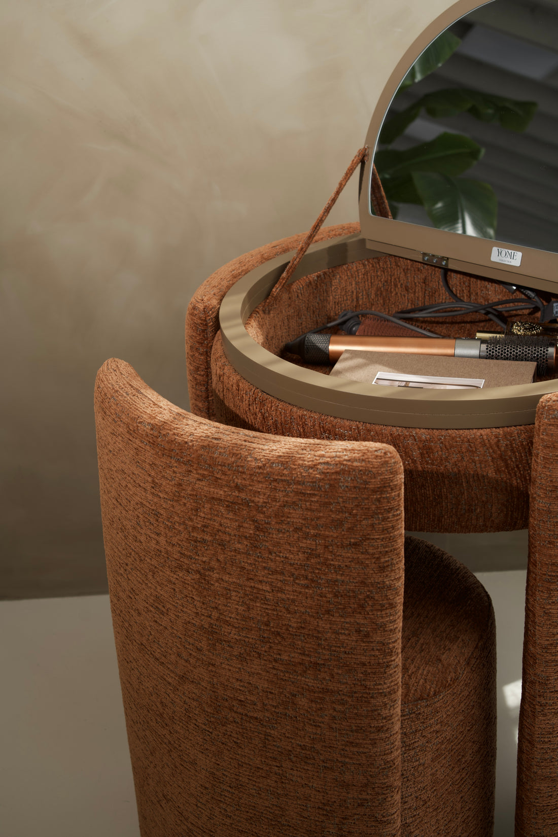 YOME Vanity Table Terracotta – Luxuriöser runder Makeup Table